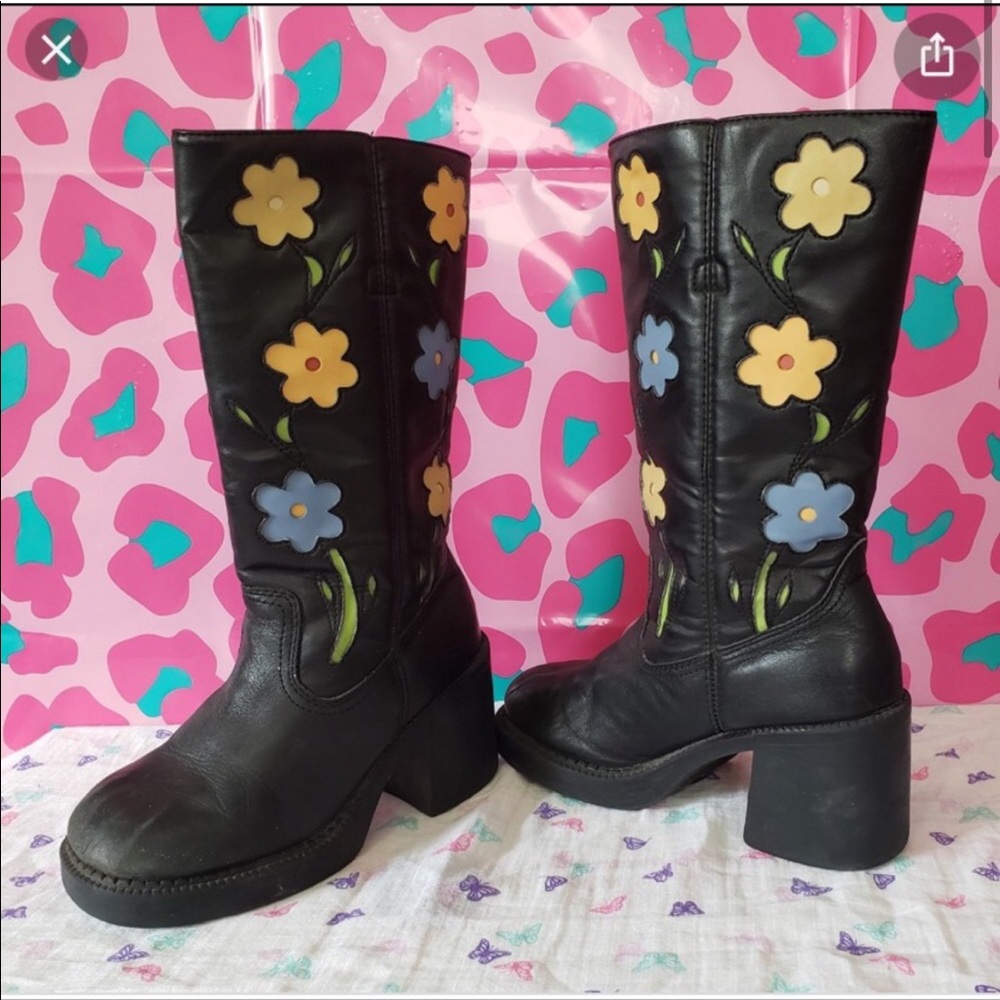 ISO!!! VINTAGE CHUNKY PLATFORM BOOTS